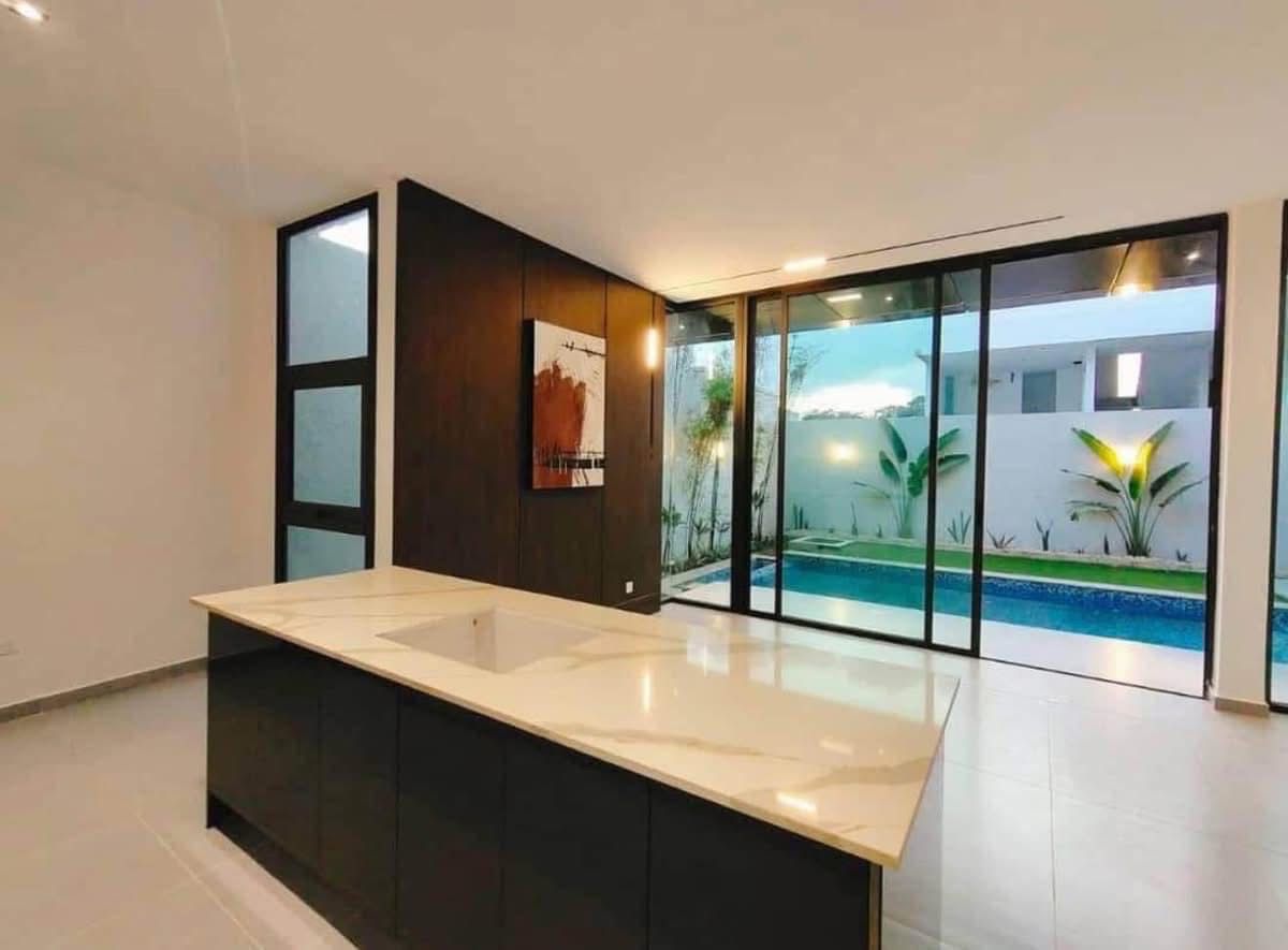 Abidjan, Plateau, Hotel Tiama